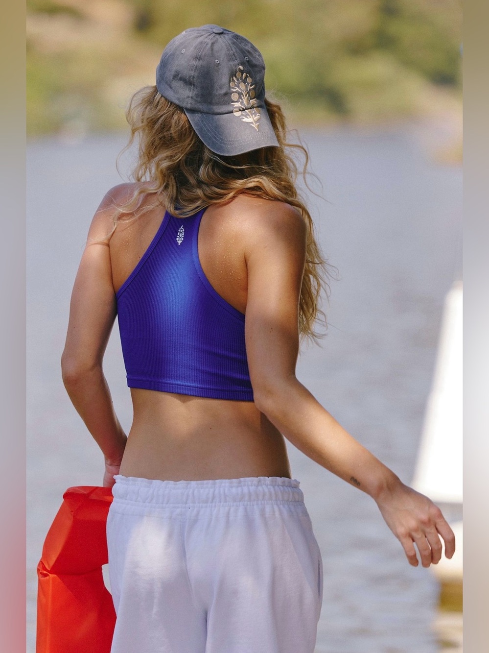 Free People Movement Happiness Runs Crop Tank - Picture 2 of 7